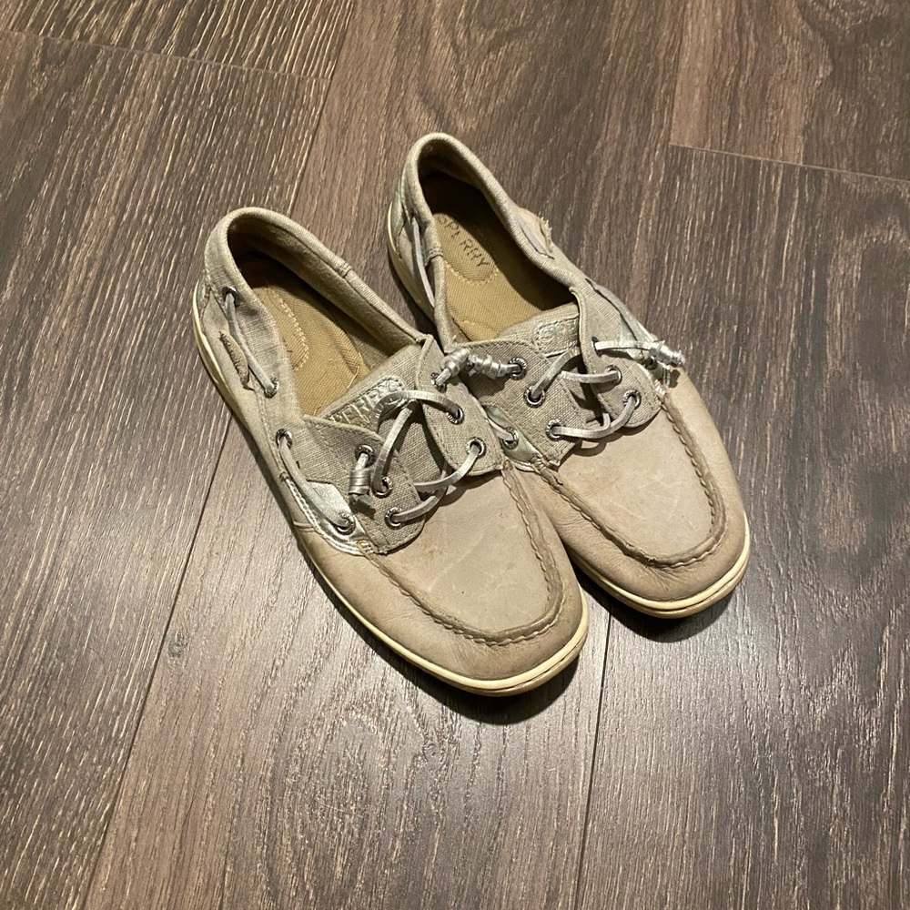 Womens sperrys